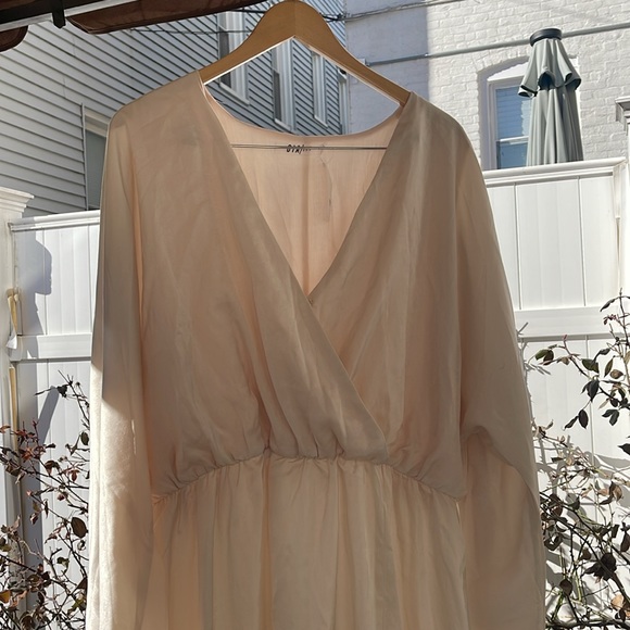 GIA/irl Alayiah Midi Dress - Ivory - Picture 9 of 16